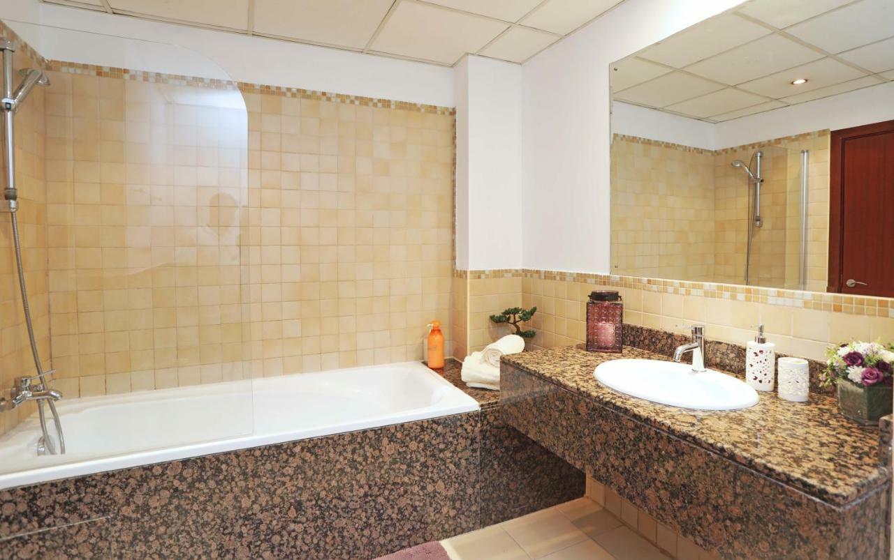 Luxury Casa - Marvel Sea View Apartment Jbr Beach 2Br دبي المظهر الخارجي الصورة